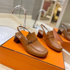 Hermes Sandals